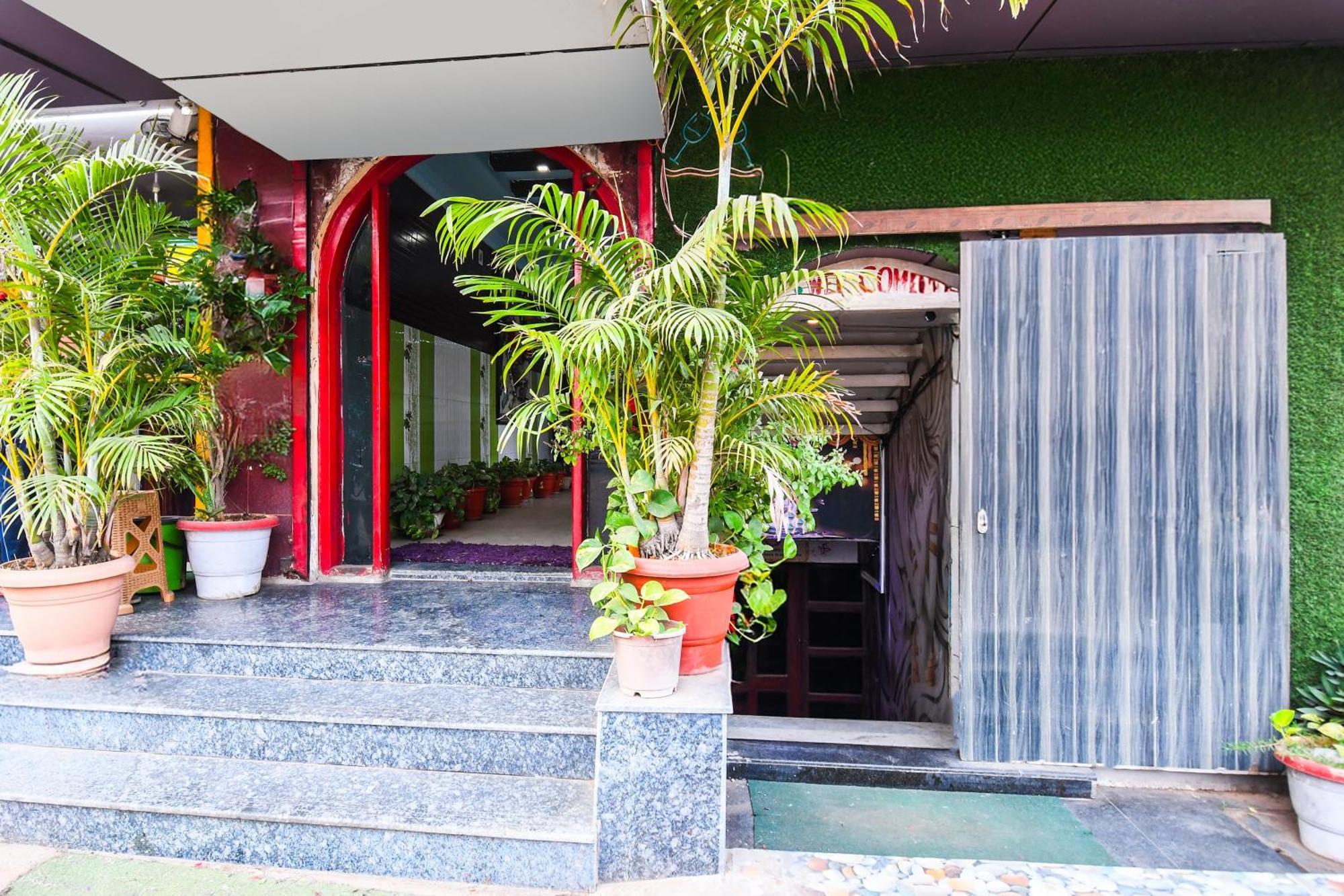 Super Collection O Bhubaneswar City Center Экстерьер фото