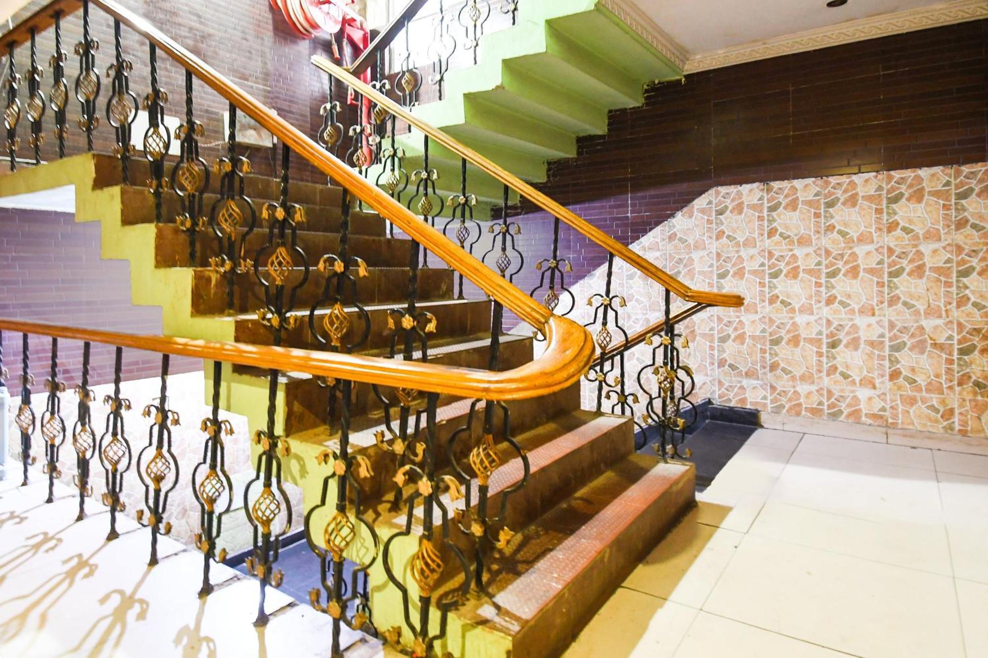 Super Collection O Bhubaneswar City Center Экстерьер фото